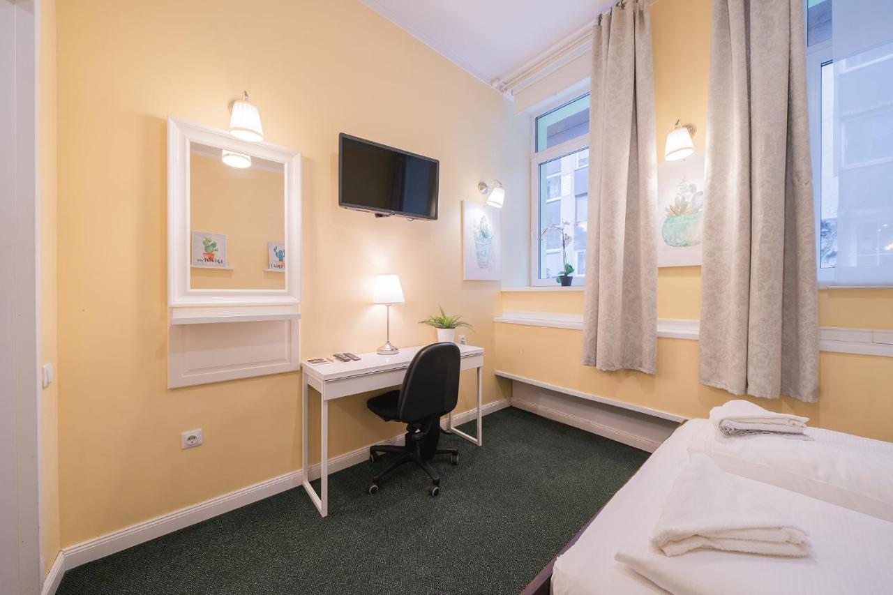 Station Self Check-In Apartments VNO Exterior photo