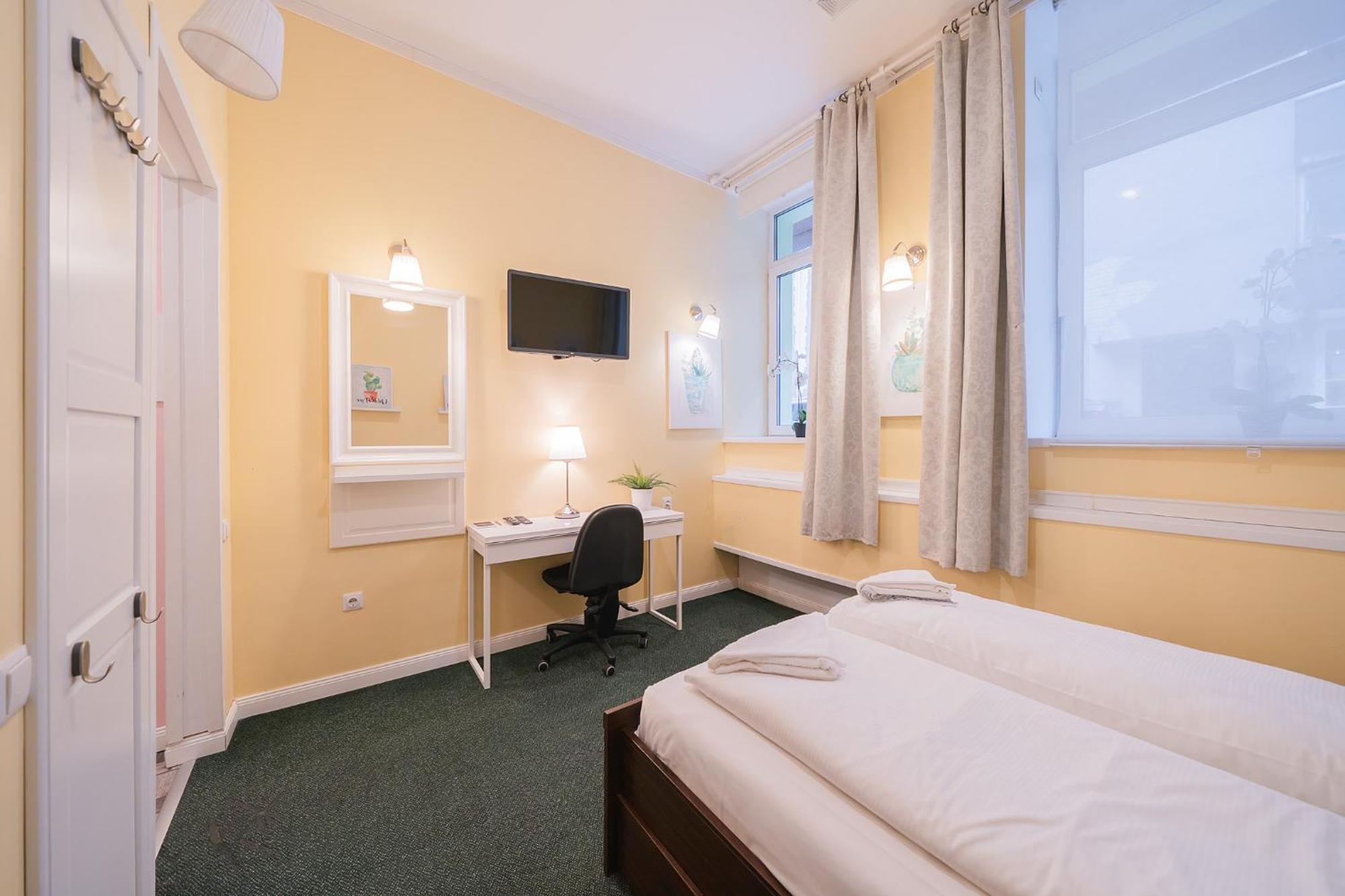 Station Self Check-In Apartments VNO Exterior photo
